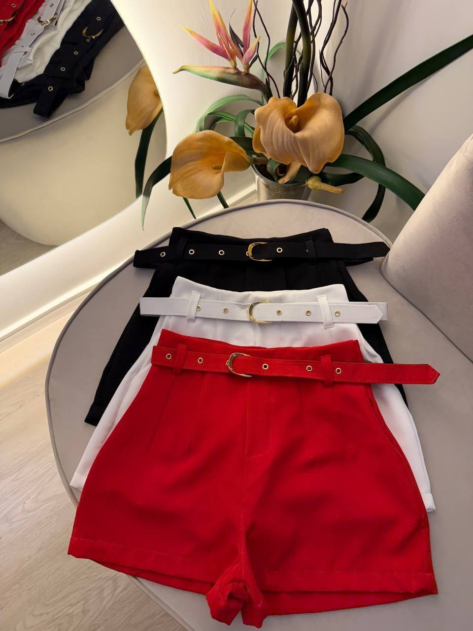 Short Alfaiataria com cinto